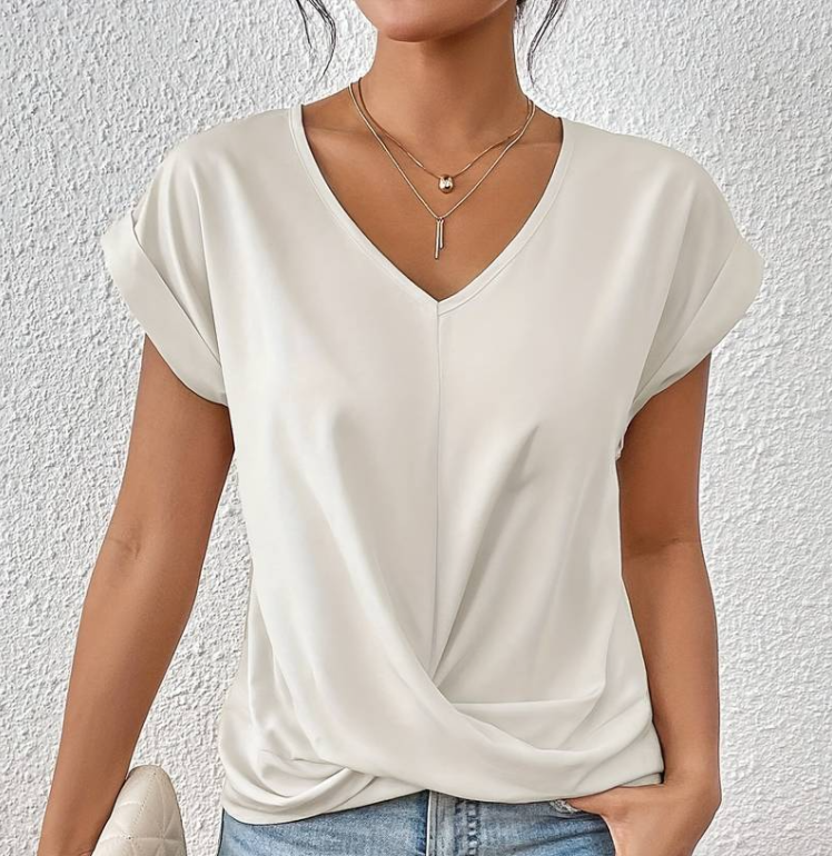 Violetta | The Perfect V-Neck Top